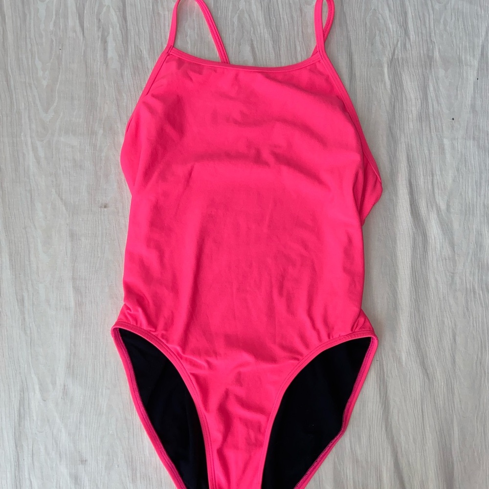 jolyn devon one piece size 32 pink